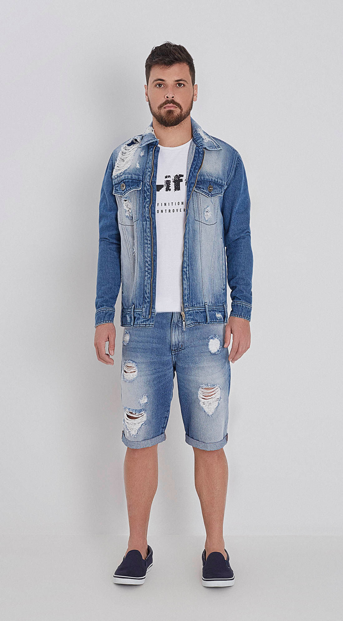 jaqueta jeans com puídos masculina