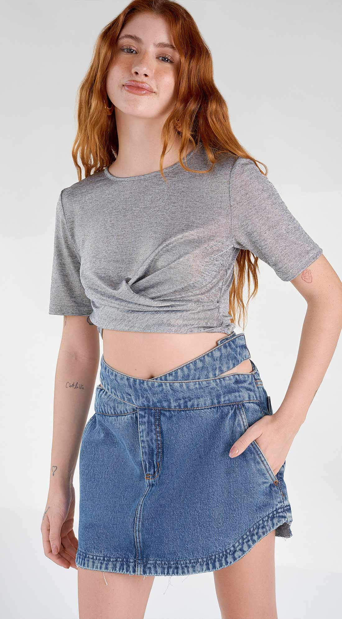 Saia Zinco Curta Five Pockets Detalhe Cós Jeans