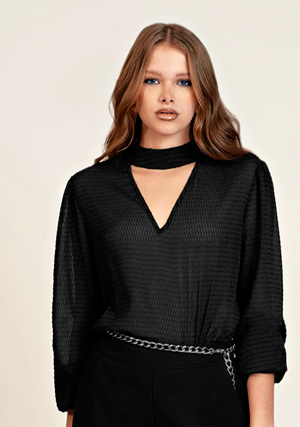 Blusa Zinco Reta Decote Amarração Manga Longa Com Franzido Preto