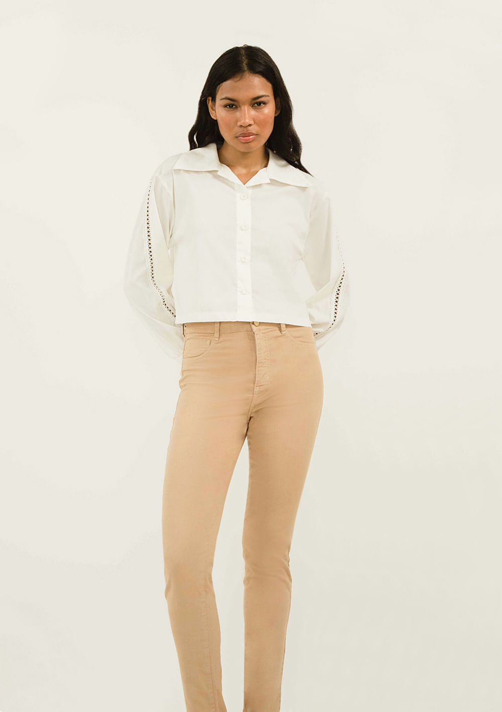Camisa Zinco Manga Longa Detalhe Renda Off White