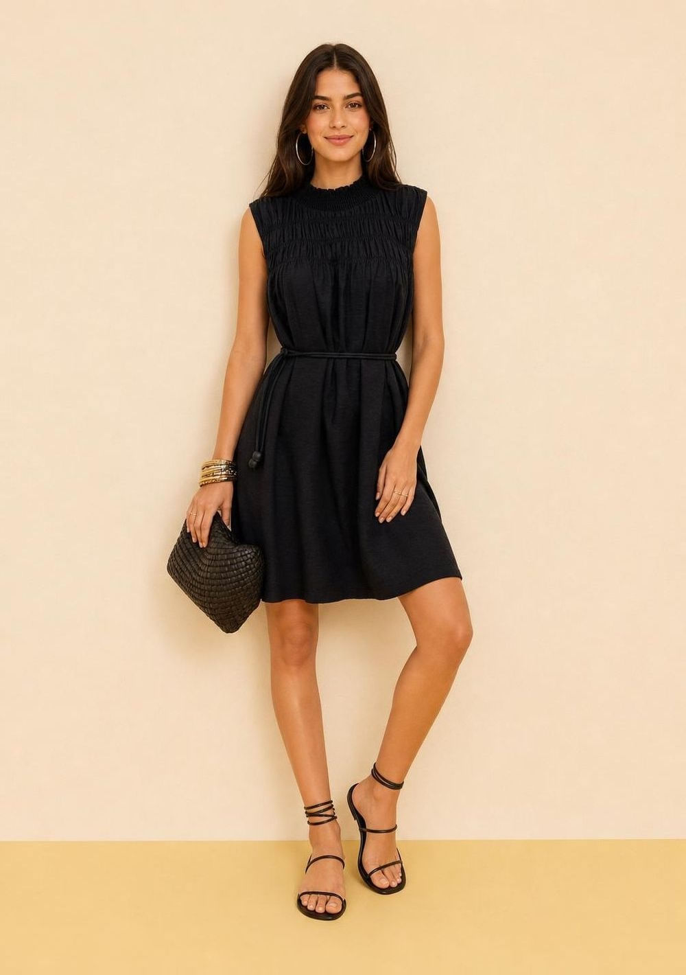 Vestido Zinco Solto Gola Alta Sem Manga Curto Preto